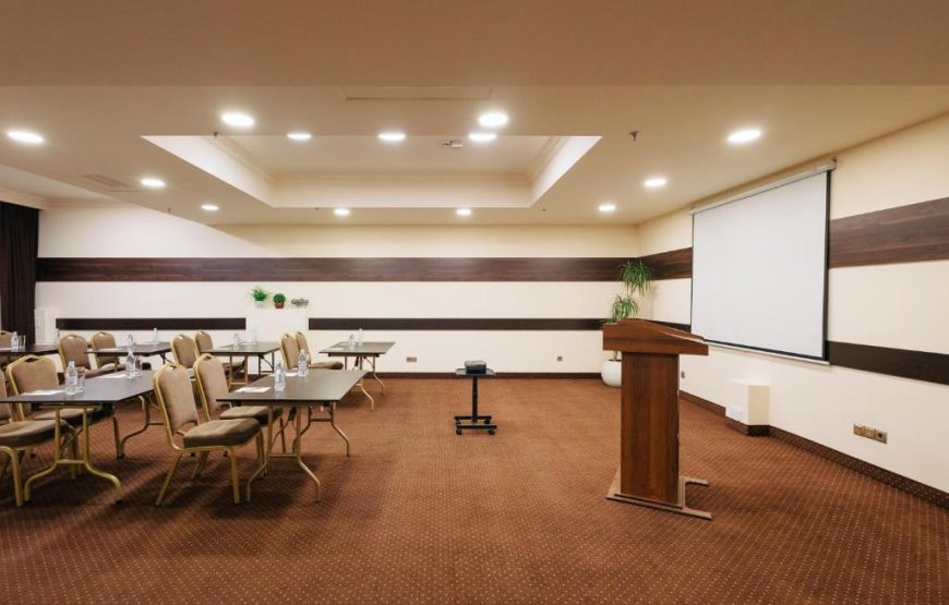 Paris Hotel Yerevan